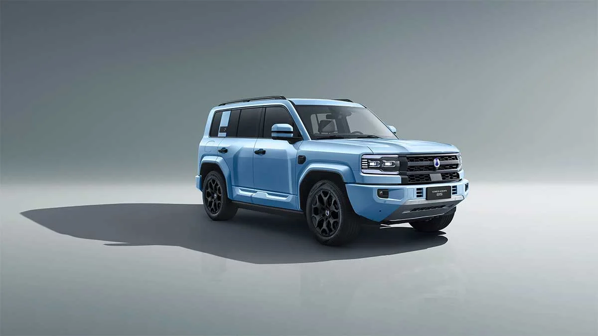 DENZA B5 warna Vatnaj Ice Blue